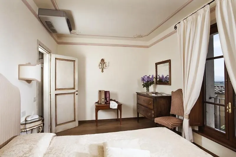Casale A Poggiano Bed & Breakfast Montepulciano 2*,  Italy